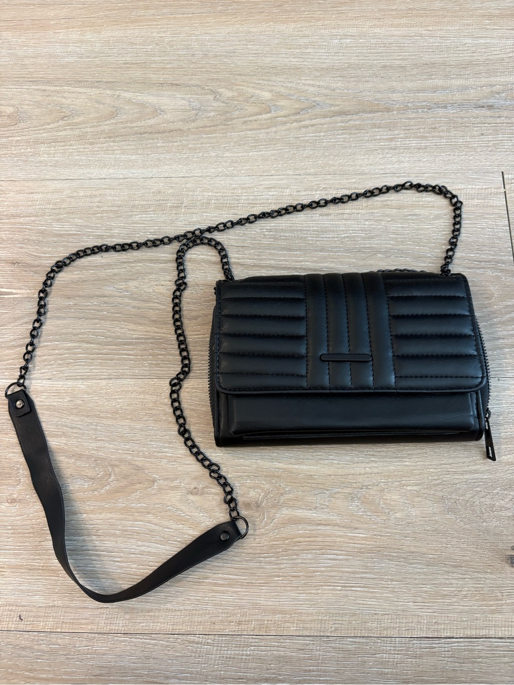 Black Quilted Chain Crossbody Bag